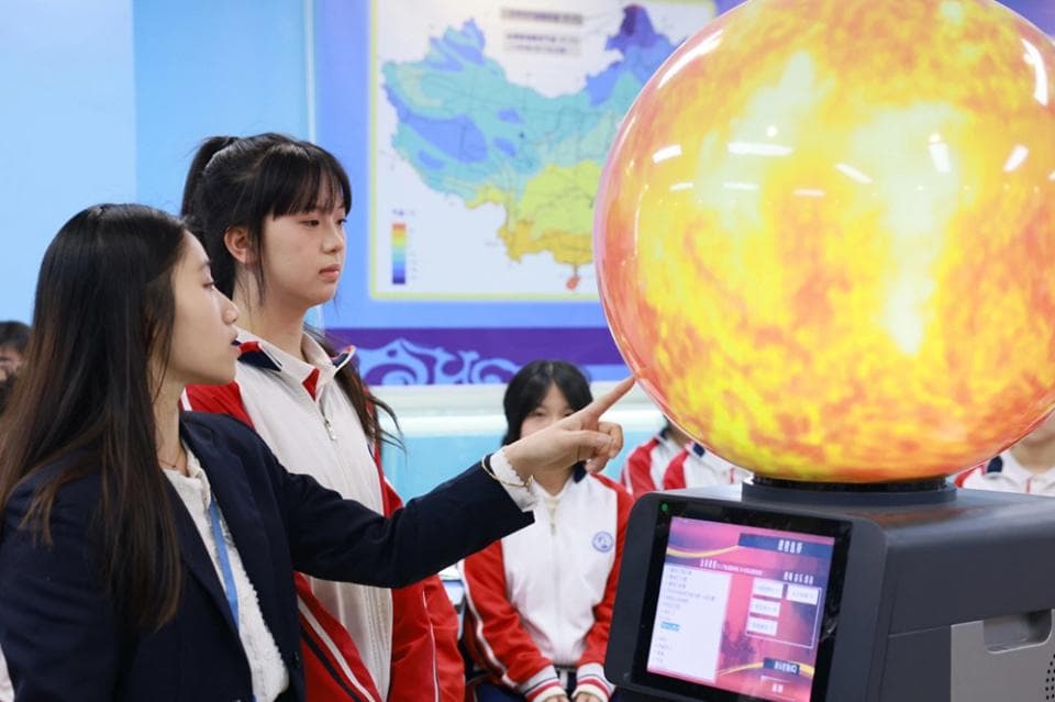 高中生该如何正确应对学习压力和竞争压力?