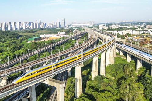 高铁新时代，玉林文旅绽放新风彩