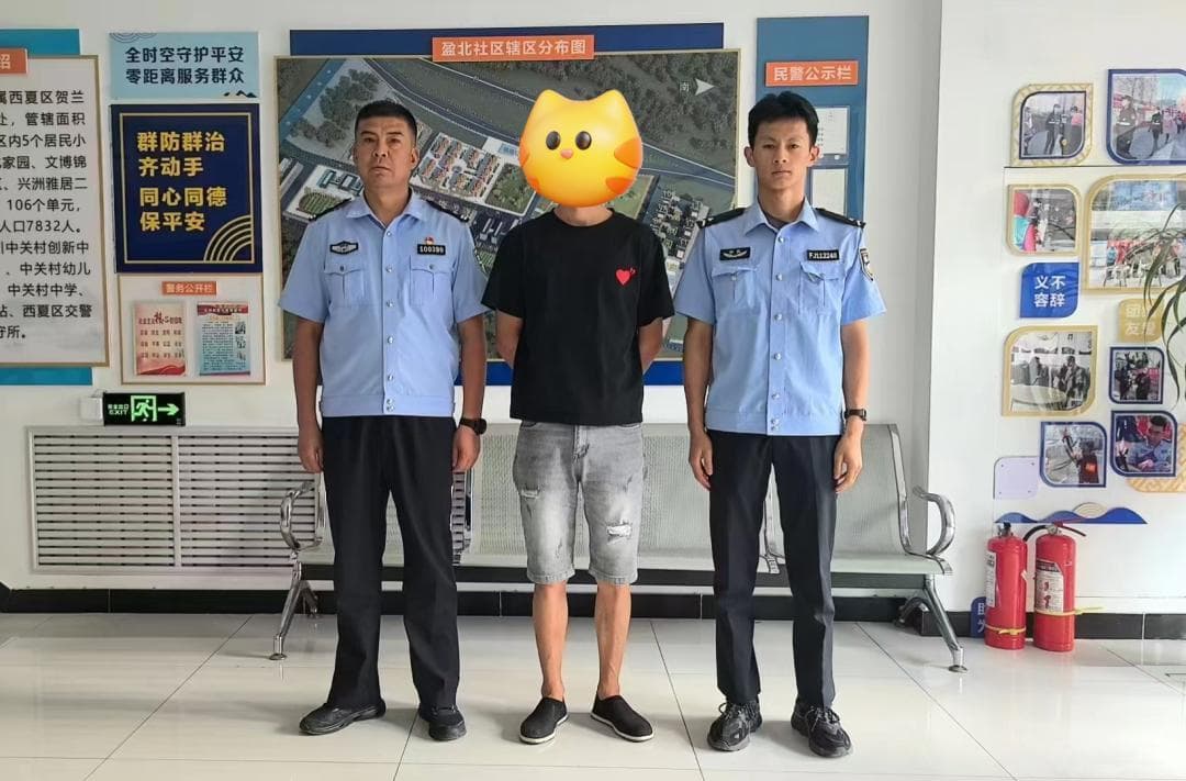 邓科：站在公安战线最前沿 书写基层民警的坚韧与担当