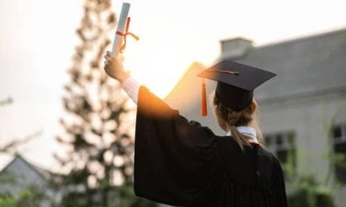河南医学影像技术专升本分数线解析!如何备考，成功迈入本科?