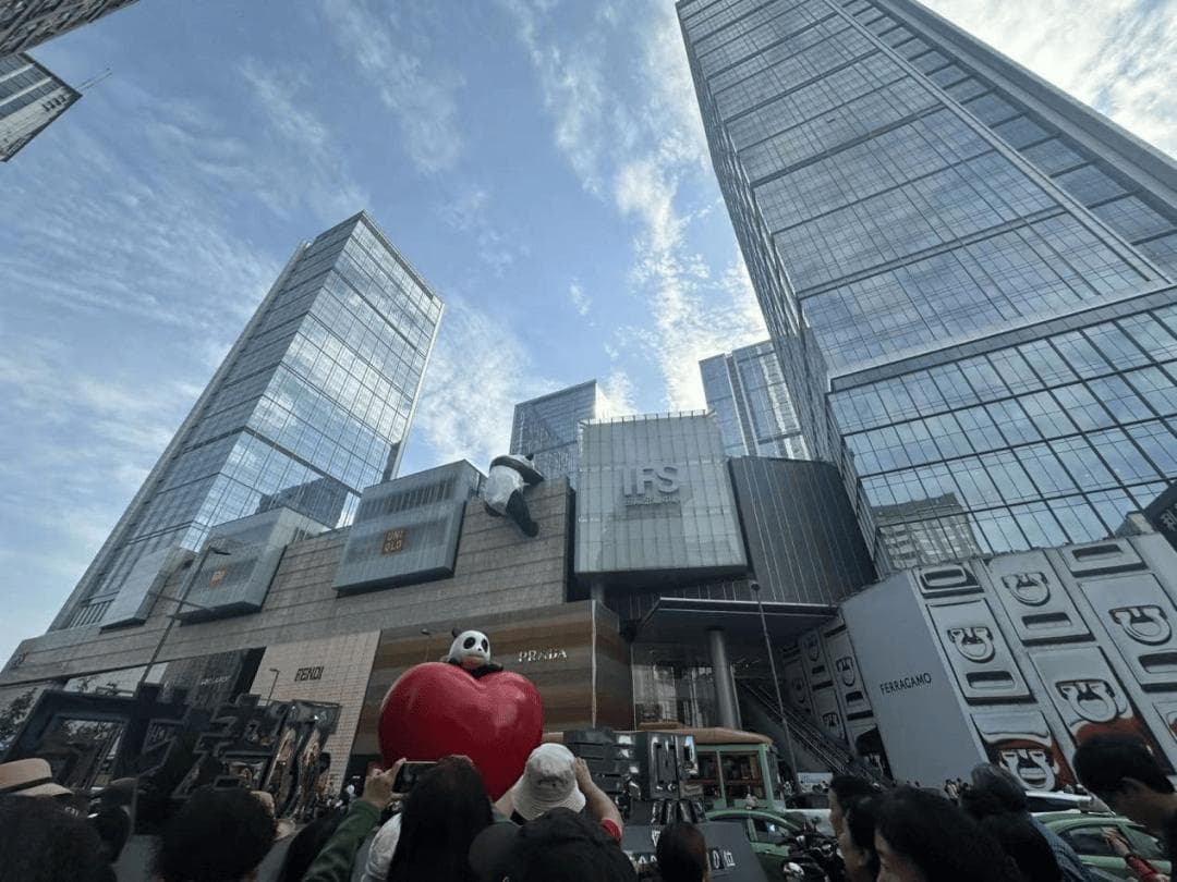 热卖33万套后，成都楼市持续火爆丨楼市观察⑥