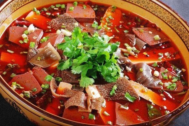 吃完毛血旺排黑便？真相揭秘！