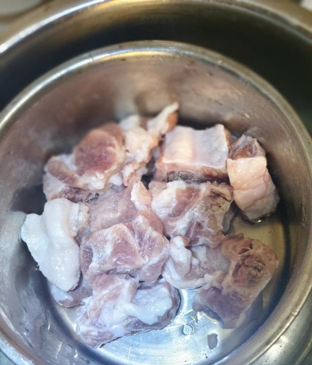 糖醋排骨：一道令人垂涎欲滴的中式佳肴