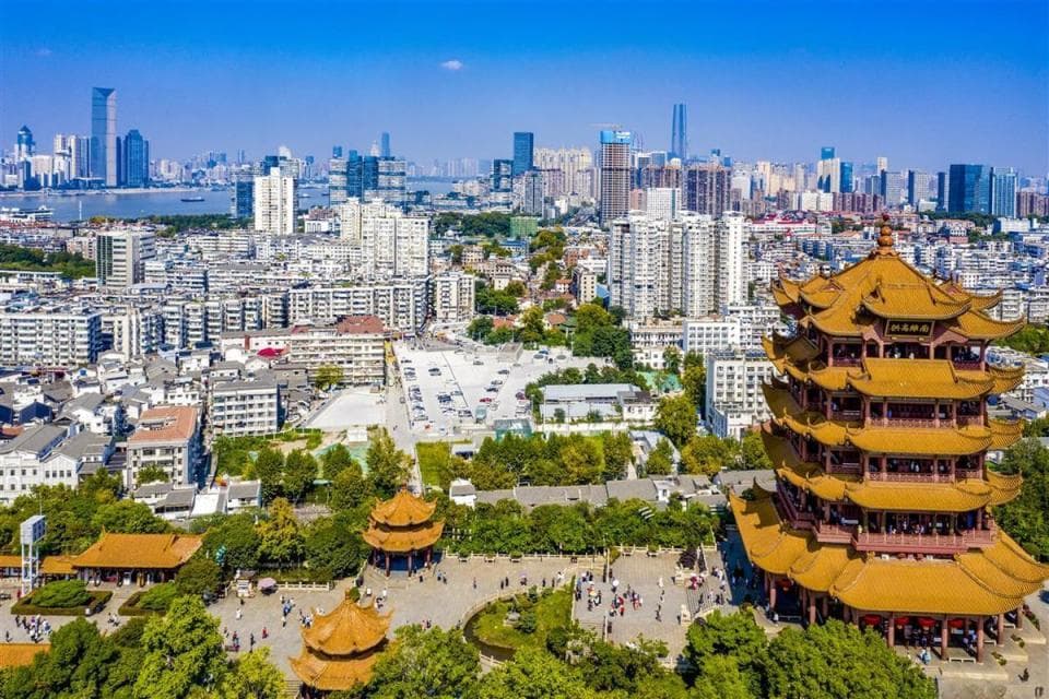 得胜桥与黄鹤楼“云桥”相连，武昌打造得胜桥千年古轴画卷