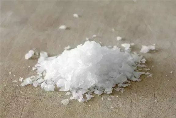 亚硝酸盐：常见食物中的隐形杀手，疾控中心发布预防指南