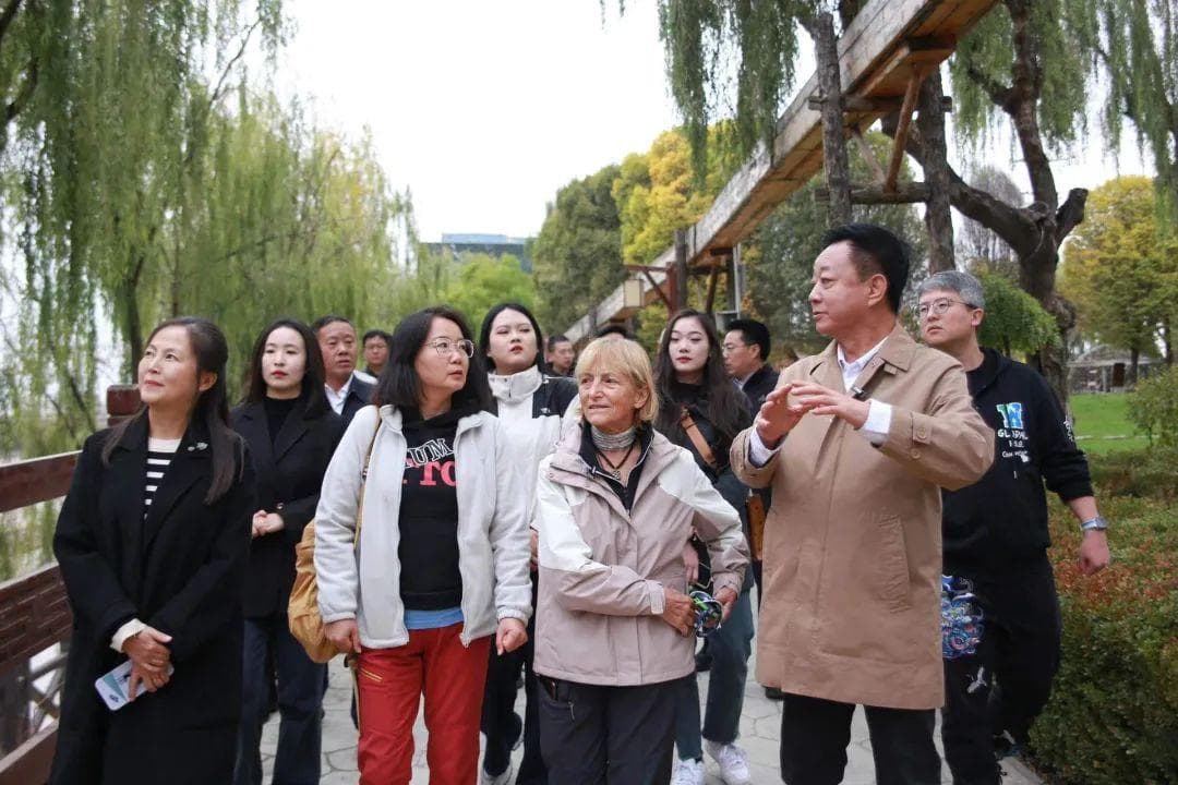 探索中华历史 追寻丝路文明“维娜丝路中国行”甘肃站活动走进兰州