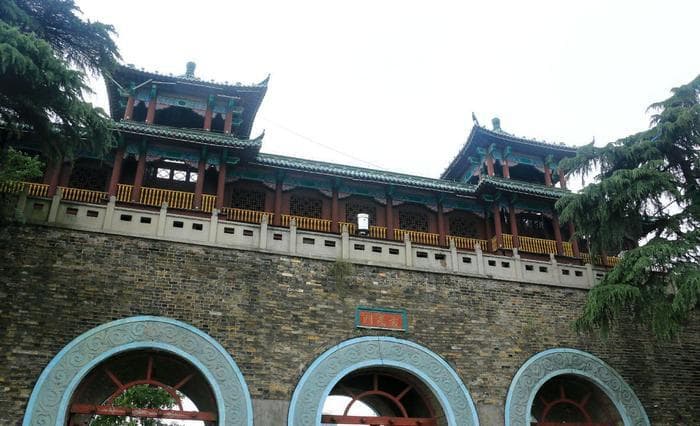 玄武湖公园：南京最大的文化休闲公园，风景让人很放松