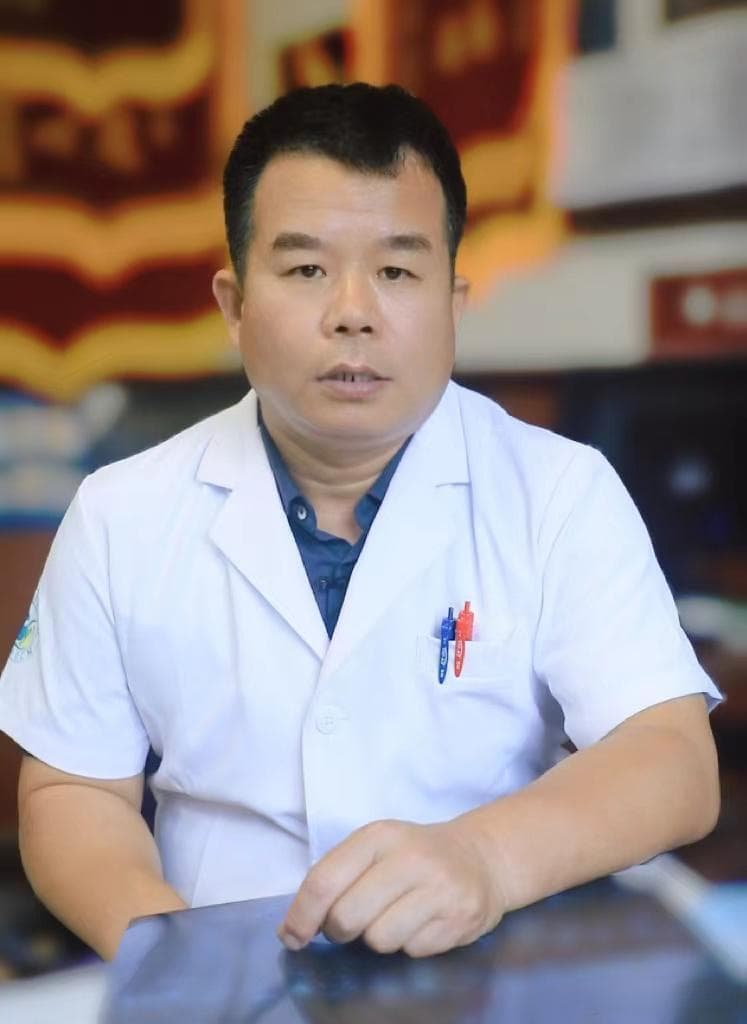 知名中医内科尹泉教授:中医上,胸口憋闷睡不着是怎么回事?
