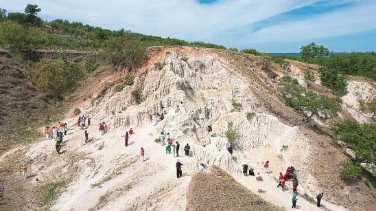 松原前郭尔罗斯蒙古族自治县：依托优势打造“最美乡村旅游名县”