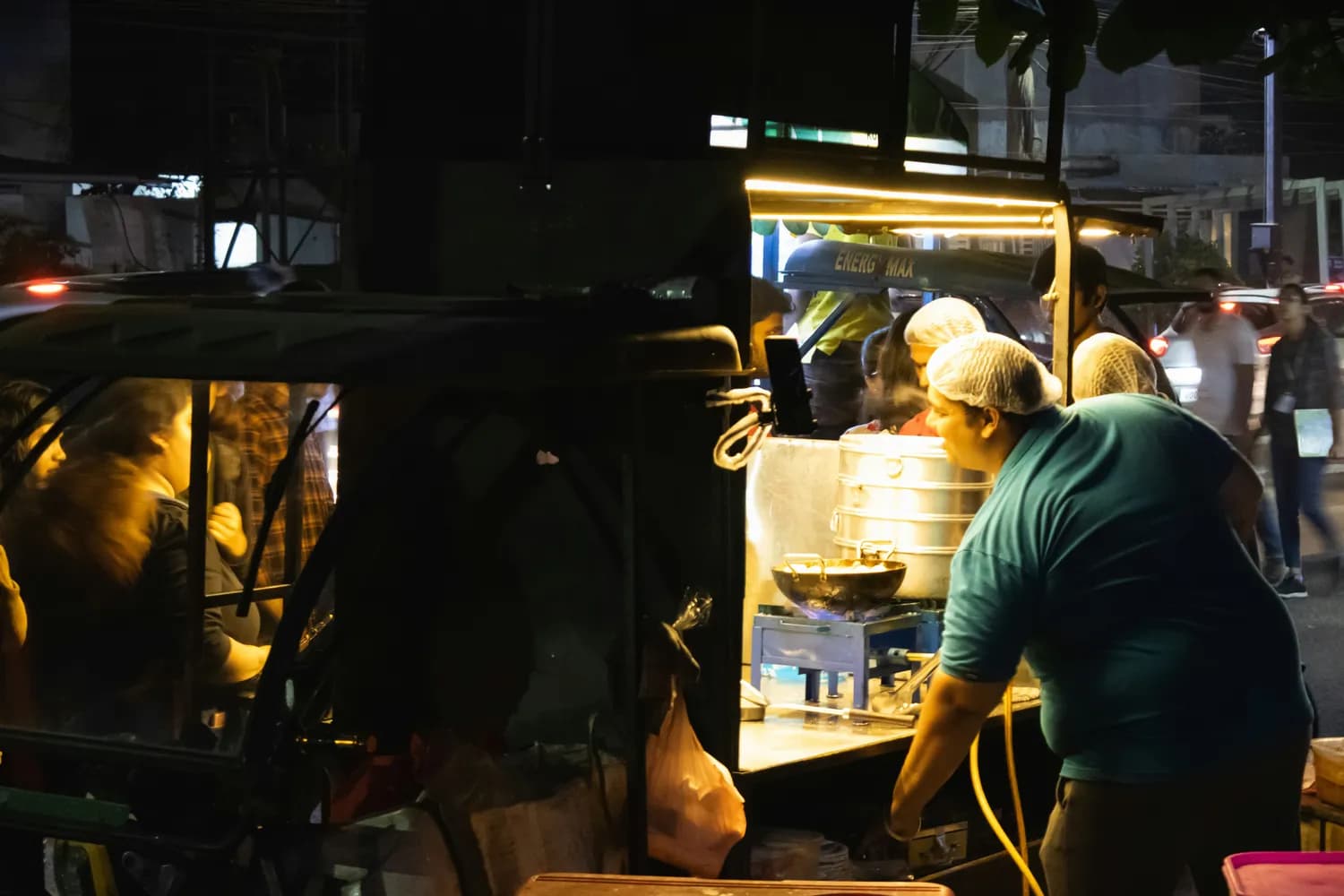 跟着《跑男》打卡南宁夜市：必吃的美食都在这里！