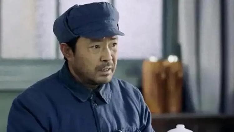 康泽：从蒋介石的宠臣到最终被俘