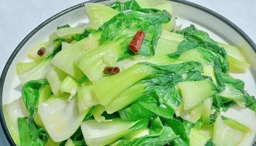 上海青，又称为上海白菜，炒上海青，做法简单，营养美味