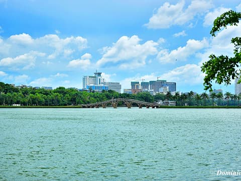 南湖公园旅游攻略：探索城市绿肺中的自然与人文 🌿