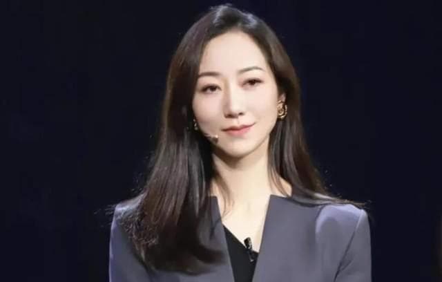 揭秘演艺圈“红三代”：三位女星的显赫家世