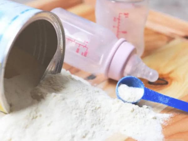 奶粉喂养宝宝怎么往上加奶量？掌握这四大原则才是关键
