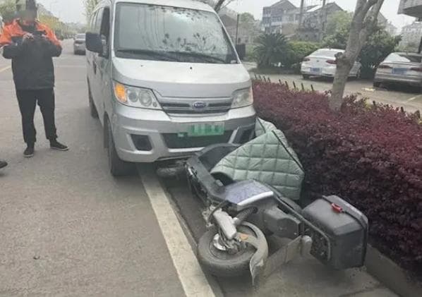 快递小哥受伤索赔遭快递公司拒绝 法院这样认定劳动关系