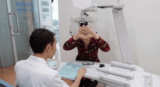 你的眼睛是“左撇子”还是“右撇子”？主视眼与辅视眼的秘密