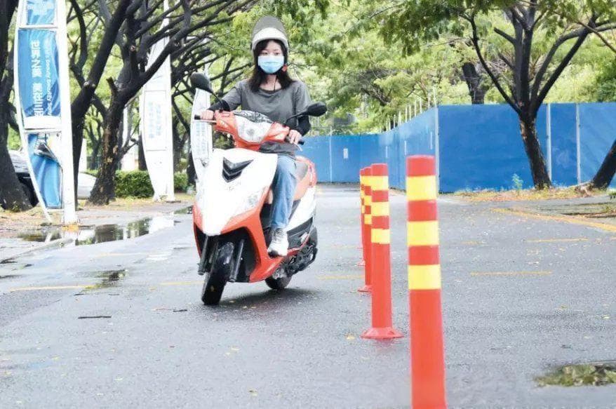 官方发布电摩管理标准，费用、考试内容悉数曝光