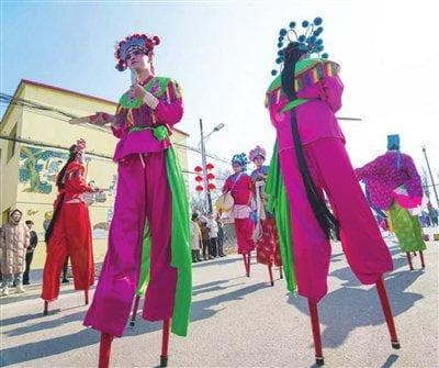 唱好“村晚”里的文化大戏（图）