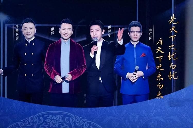 央视暖男主持人舒冬：才华不输撒贝宁，娶演员为妻，如今很幸福