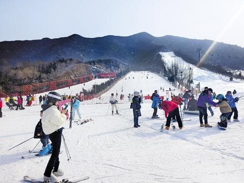 中小滑雪场如何当好“体验店”