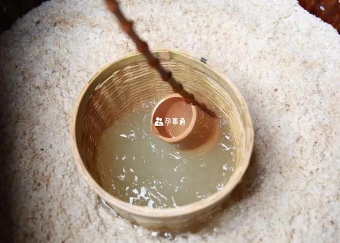 广东人孩子满月风俗大全分享，何时摆酒、要准备什么都有
