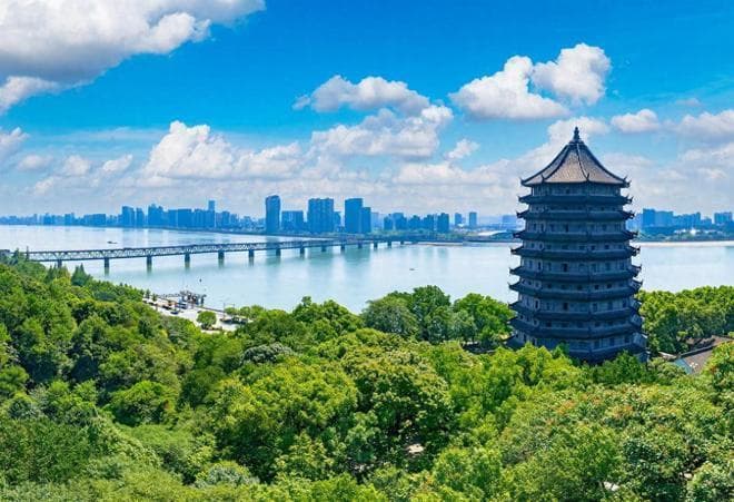 杭州市各区县市经济实力大排名：余杭区GDP总量最高，滨江区人均GDP居首