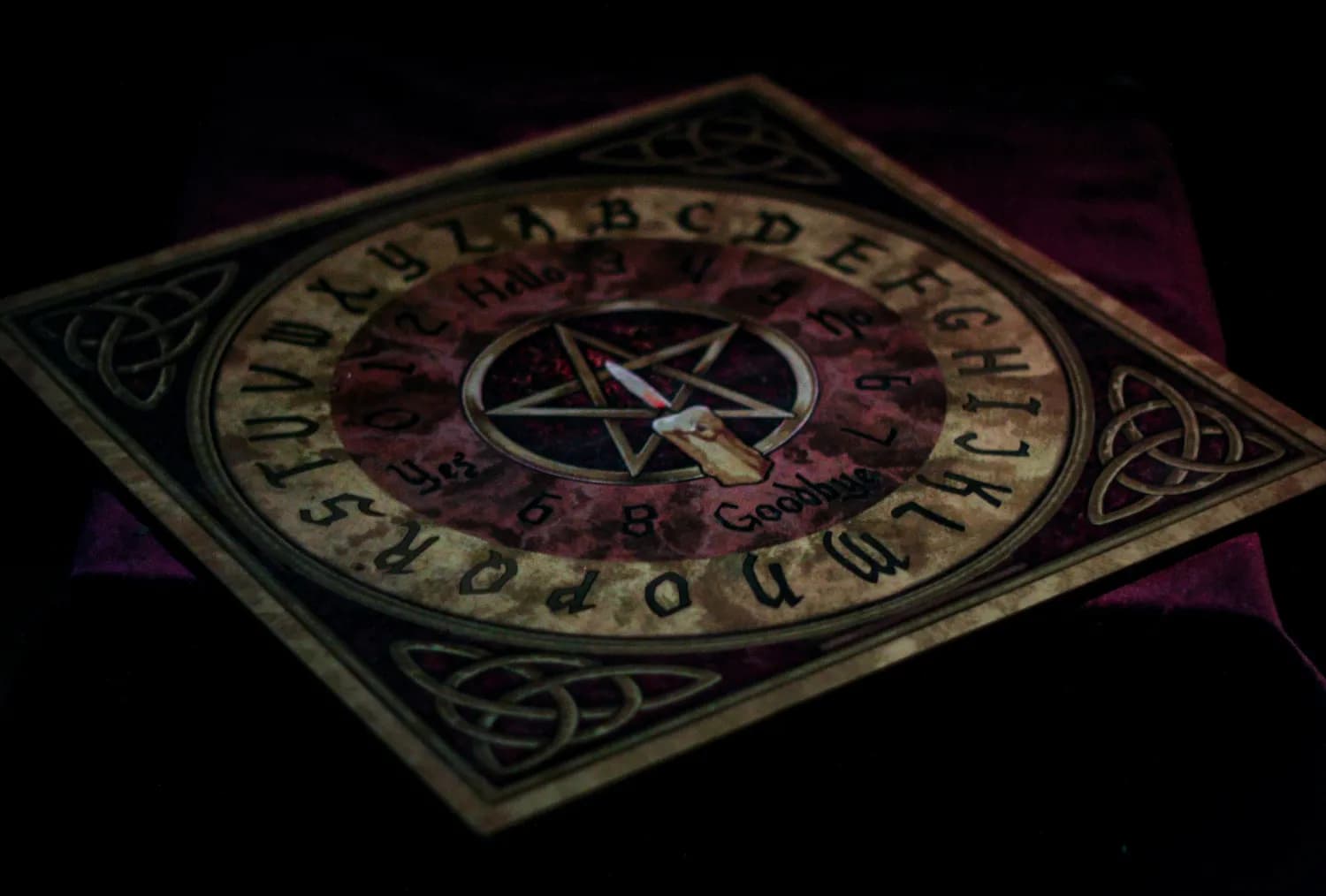 所罗门王的魔法秘籍大揭秘：72柱魔神与神秘学传统的起源