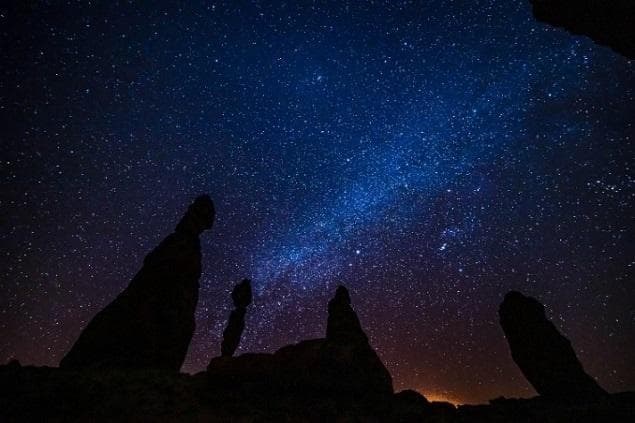 埃尔奥拉荣获国际暗夜公园认证，五大观星圣地体验夜空魅力