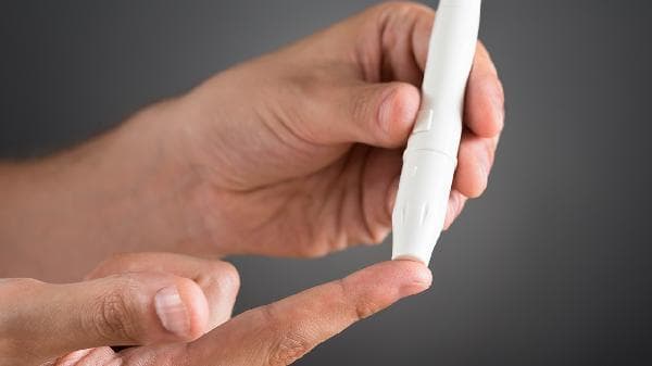糖尿病患者低血糖可以吃糖吗