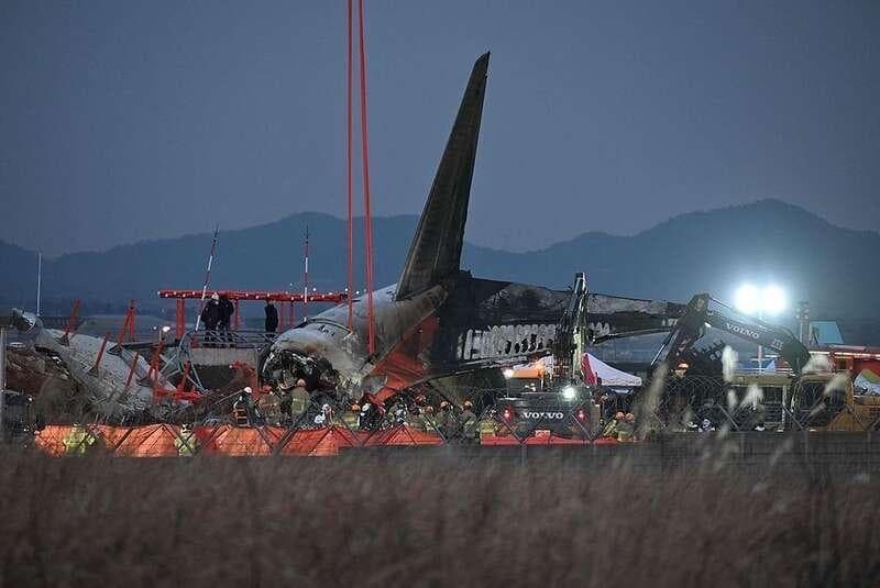 多国客机事故致179人遇难，专家传授黄金90秒逃生法