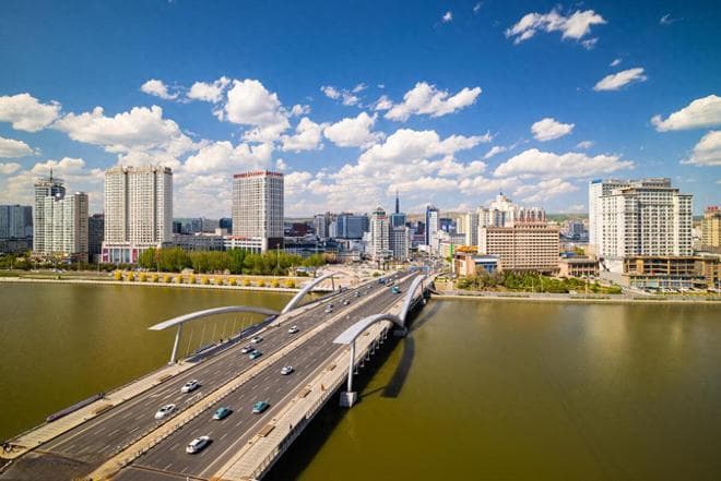 长春楼市全军覆没，朝阳区房价从1.1万跌至1万