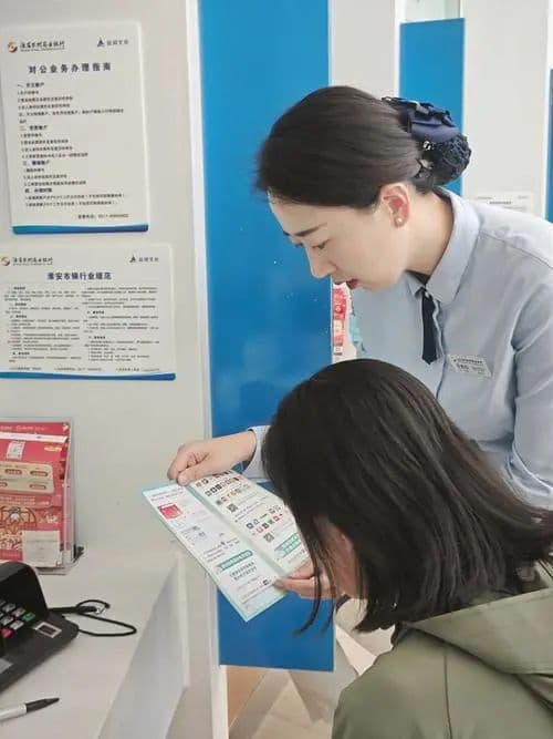 个人贷款保证保险合同纠纷案：法院判决维持原判，投保人需支付欠付保费