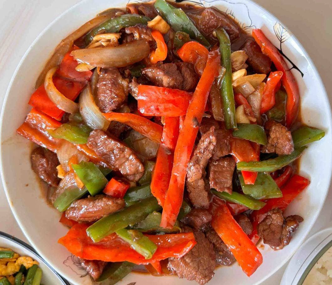 鲜嫩多汁的彩椒牛肉，一口难忘