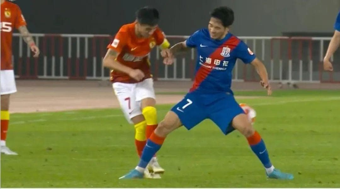 王毅传中造点朱辰杰主罚命中 上海申花1:0广州队