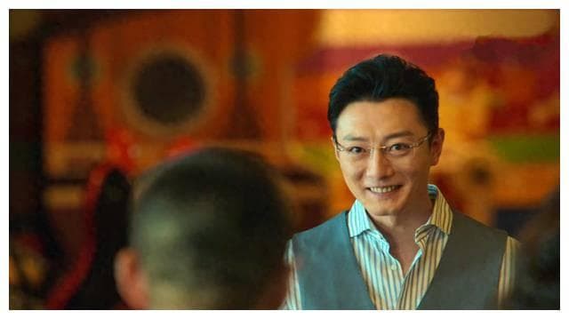 街头混混不敌文弱书生？高启盛为何击败李宏伟？