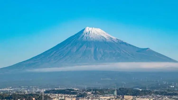 富士山相隔300多年再喷发？日本“这个地方”4.6级地震民众担忧