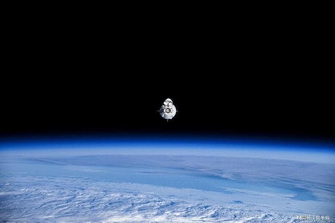 9个月太空流浪终迎归期，美国宇航员落地前背后故事全揭秘