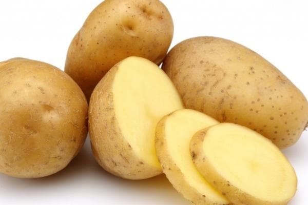一个土豆的热量是多少？一个土豆的热量相当于多少米饭