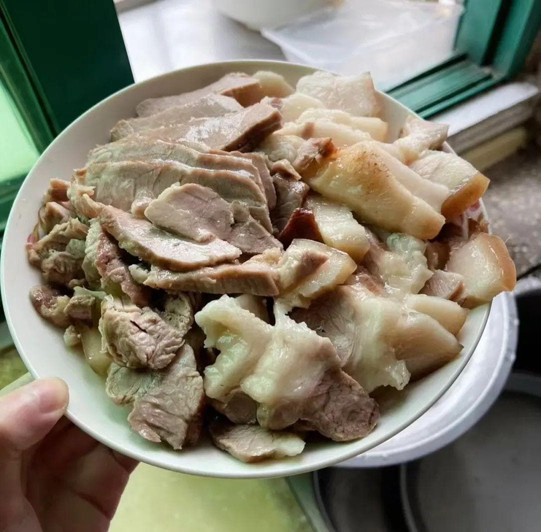 湖南男子吐槽广东媳妇做饭太随便，烧1锅水煮5个菜，烫一下就捞出