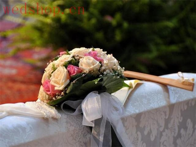 婚礼邀请函怎么写？这份实用指南请收好