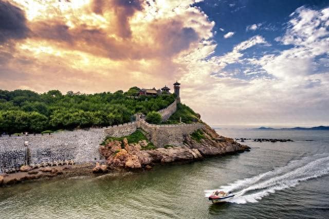 海上仙山的秘密：探索蓬莱与中国古代宗教的深层联系
