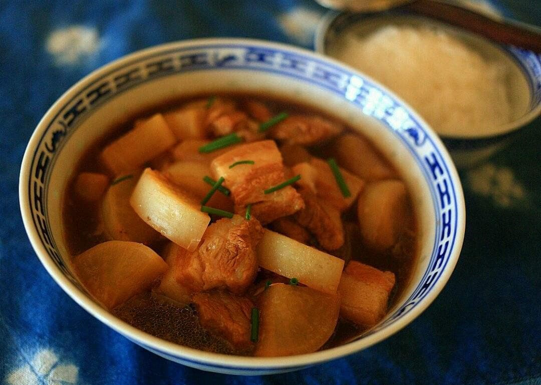 山药菠萝肉汤：一道营养美味的冬日暖汤