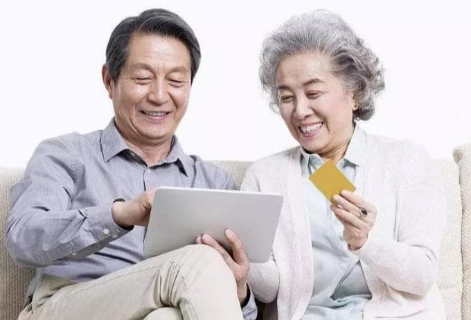 未来银发经济有哪些服务，银发产业的盈利方式有哪些？