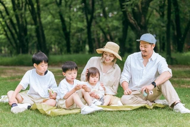 把自己活成一道光 讓孩子追光而來 家長5個方法跟孩子儲備感情