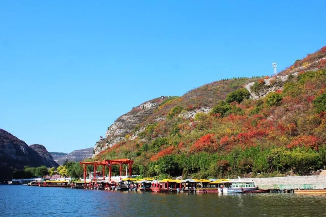 漫山红叶等你来！晋城九女仙湖红叶醉人心游玩攻略