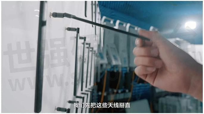 天线应该怎么摆放，才能实现更好的信号传输和接收效果？