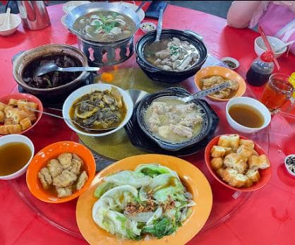吉隆坡十大必吃美食：从早餐到宵夜，这些餐厅到底凭什么天天爆满？