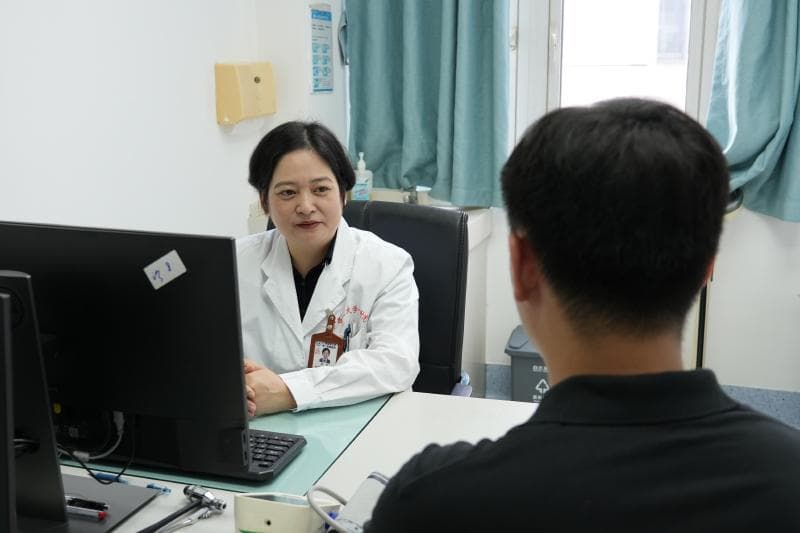 镇痛“救急”、忍忍就过？ 头痛如何正确应对？