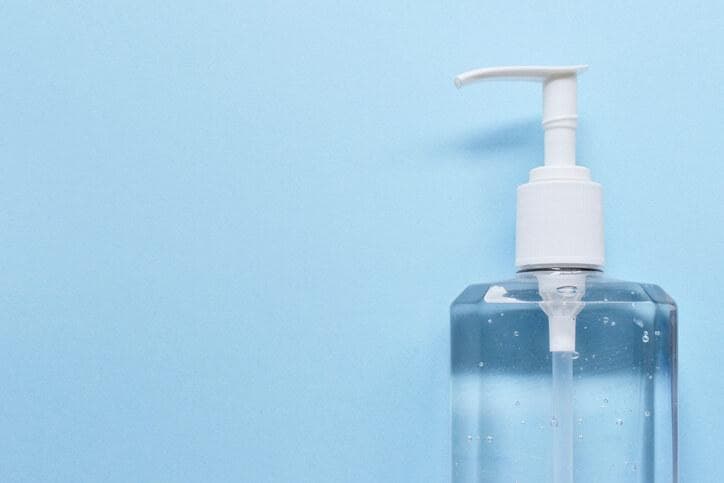 【酒精浓度成分怎样才够消毒?】酒精搓手液正确用法．用洗手液是否更有效?